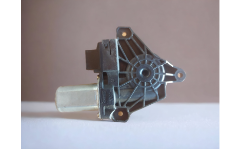 Motor Alzavidrio Trasero Izquierdo Mercedes Benz A45 A200 A250 2012-2018