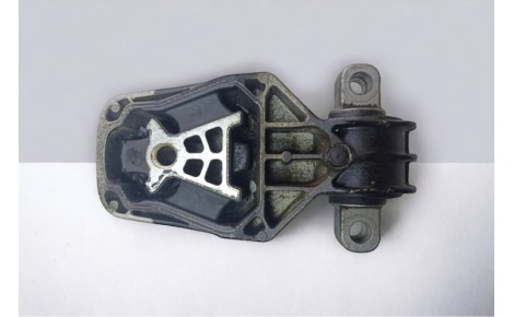 Soporte Trasero Mercedes-Benz A45 A200 A250 2012-2018