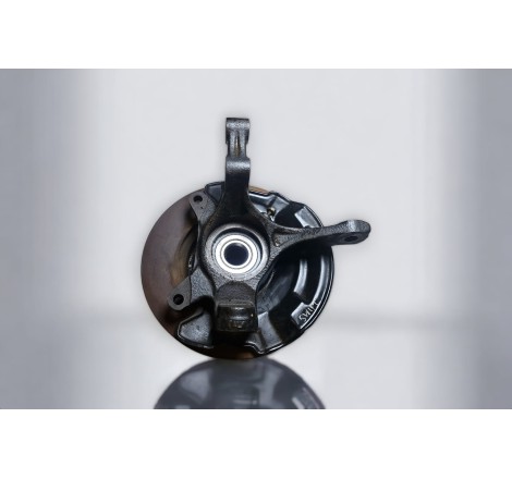 Muñon Con Maza Delantera Derecha Suzuki New Swift Dzire 2012-2018